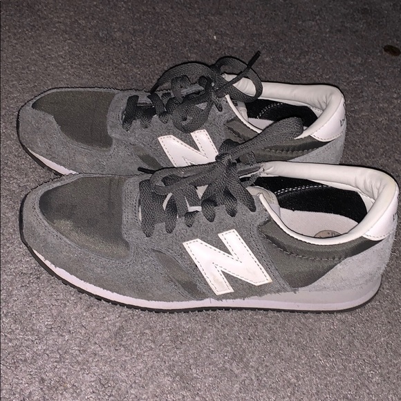 new balance 420 sneakers